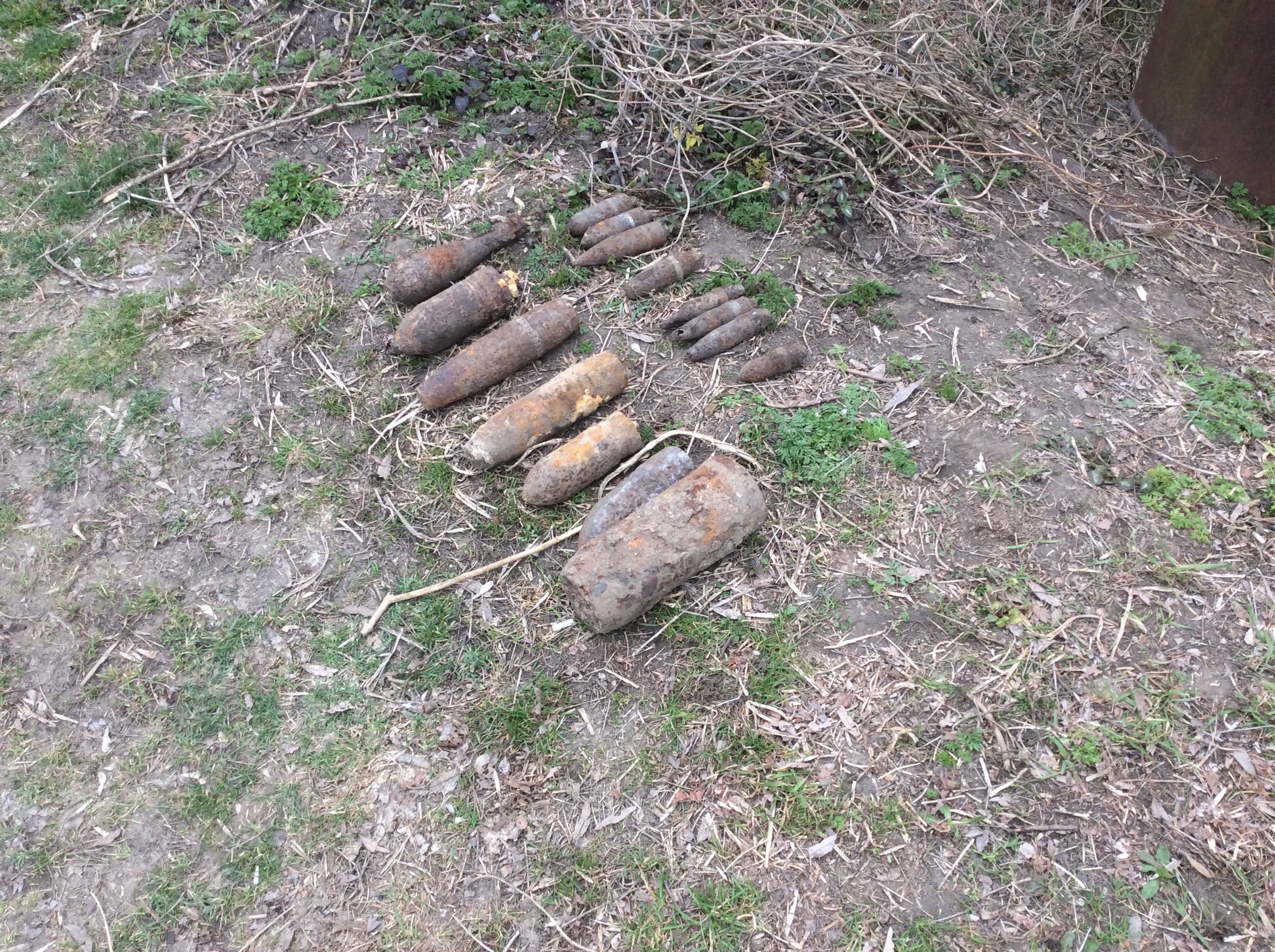 боєприпаси